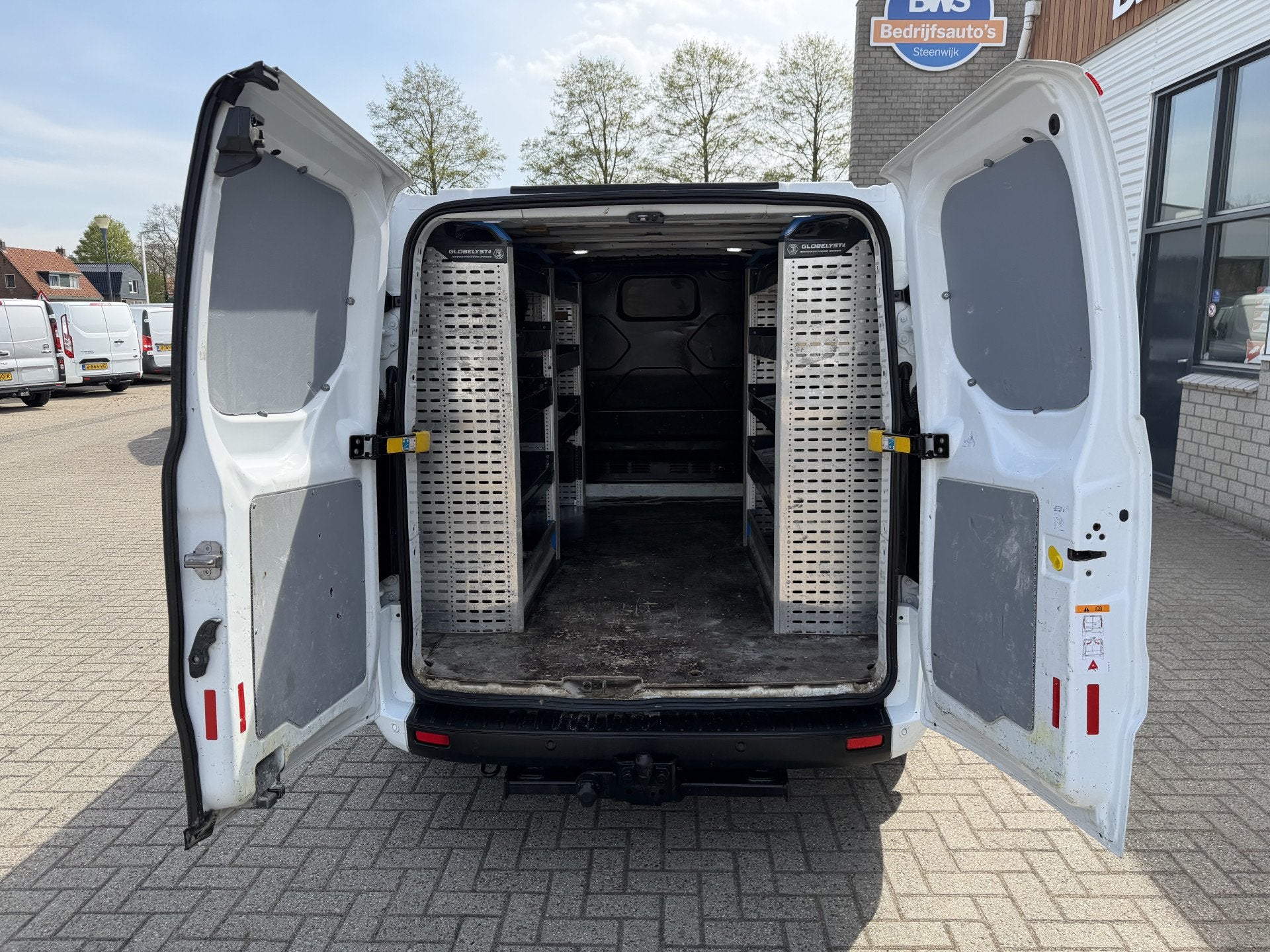 Ford Transit Custom 300 2.0 TDCI 130pk L2H1 Trend / vaste pr, Auto's, Voorwielaandrijving, Euro 6, 4 cilinders, 2800 kg