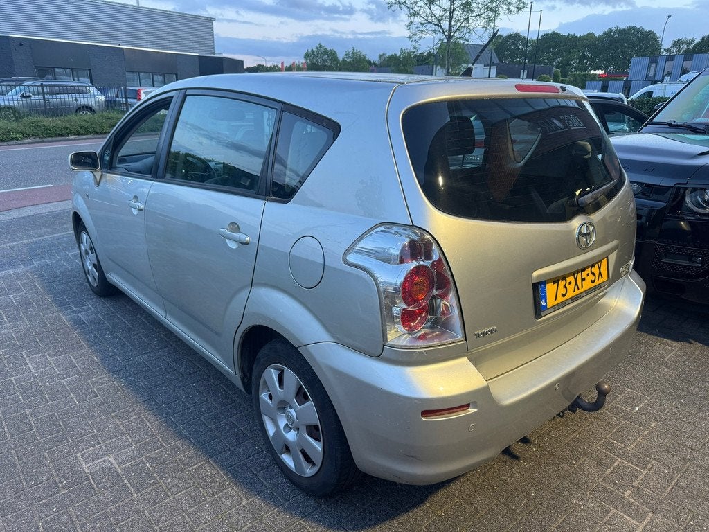 Toyota Verso 1.8 VVT-i Sol 7PERS AUTOMAAT LEDER CLIMA TREKHA, Gebruikt, 4 cilinders, 129 pk, 7 stoelen