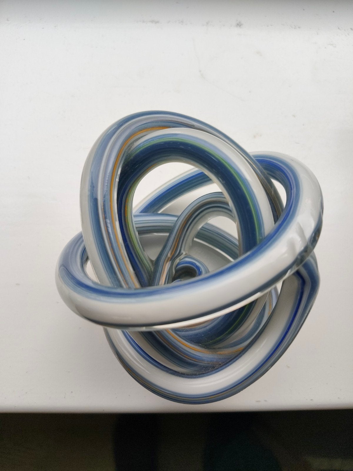Glazen knoop sculptuur - Modern design object, Glas, Meerkleurig, Object, Handgemaakt