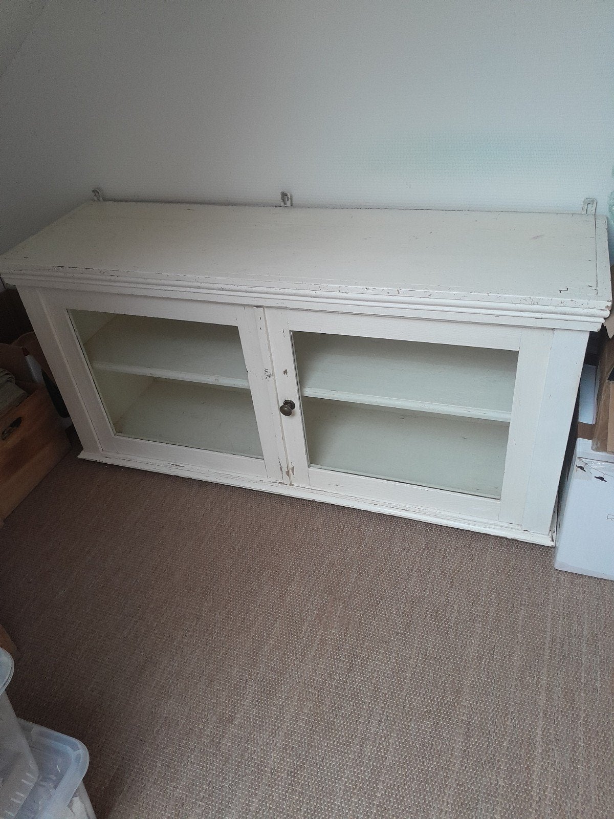 Vintage wit keukenkastje met ophangsysteem/dressoir met glaz, Ophalen