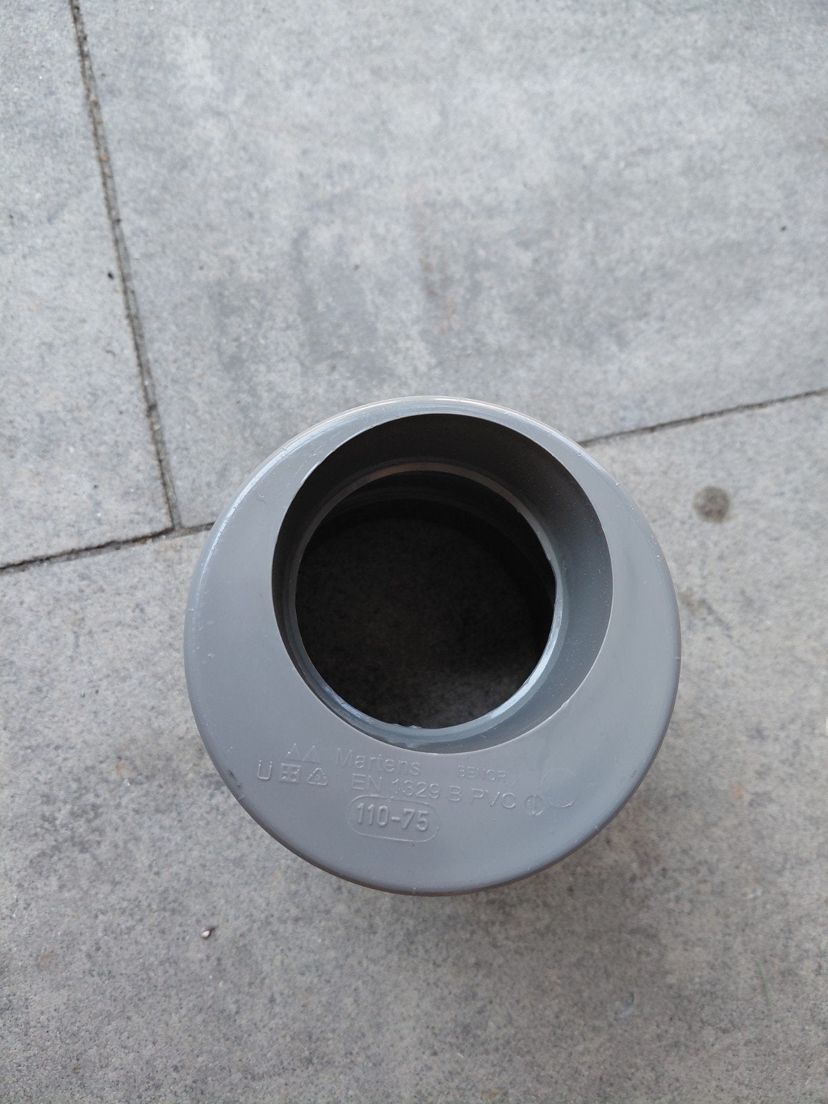PVC Afvoerbuis Verloopstuk 110-75 mm, Doe-het-zelf en Verbouw, Buizen en Afvoer, Pvc, Overige typen, Nieuw, Ophalen of Verzenden