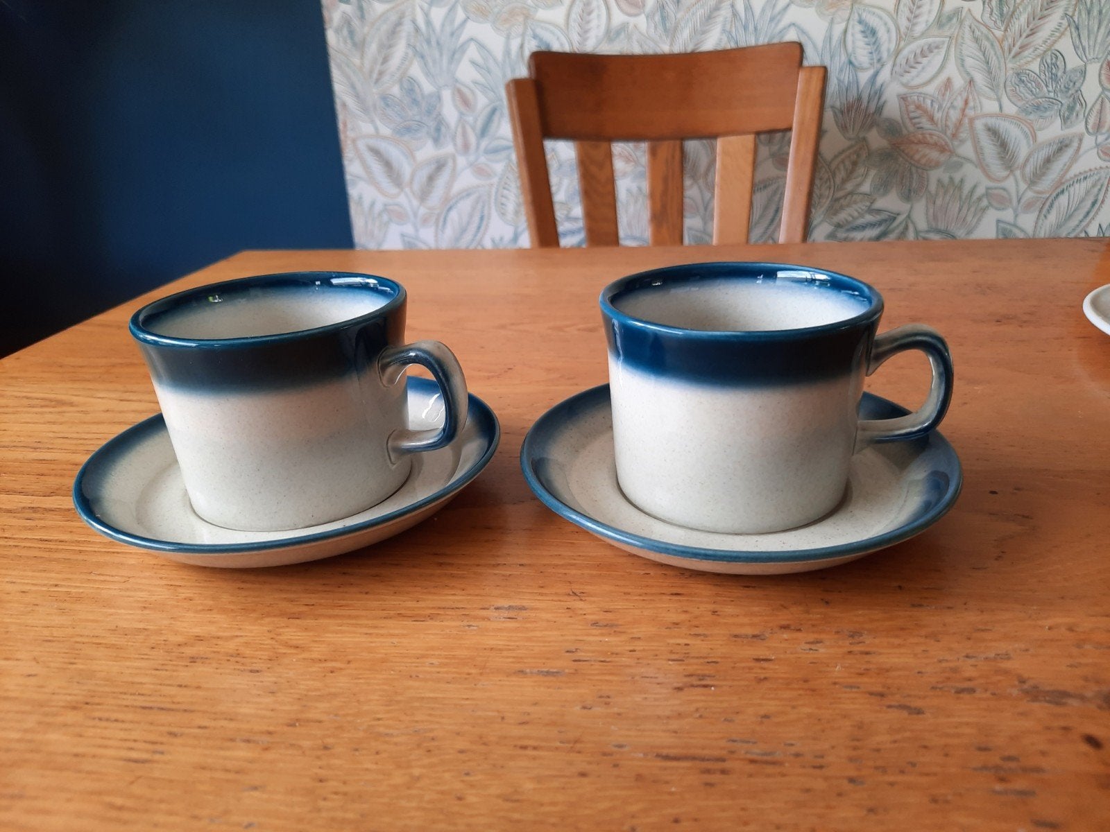 2 Wedgwood Blue Pacific kop en schotels, Ophalen of Verzenden