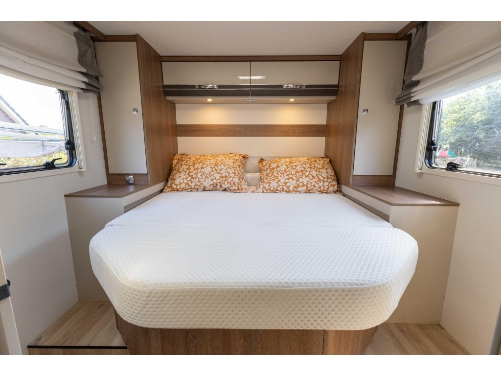 Dethleffs Trend 7057 DBL Queensbed Automaat 47 dkm euro 6, Caravans en Kamperen, Campers, Ringverwarming, Startonderbreker, Fiat