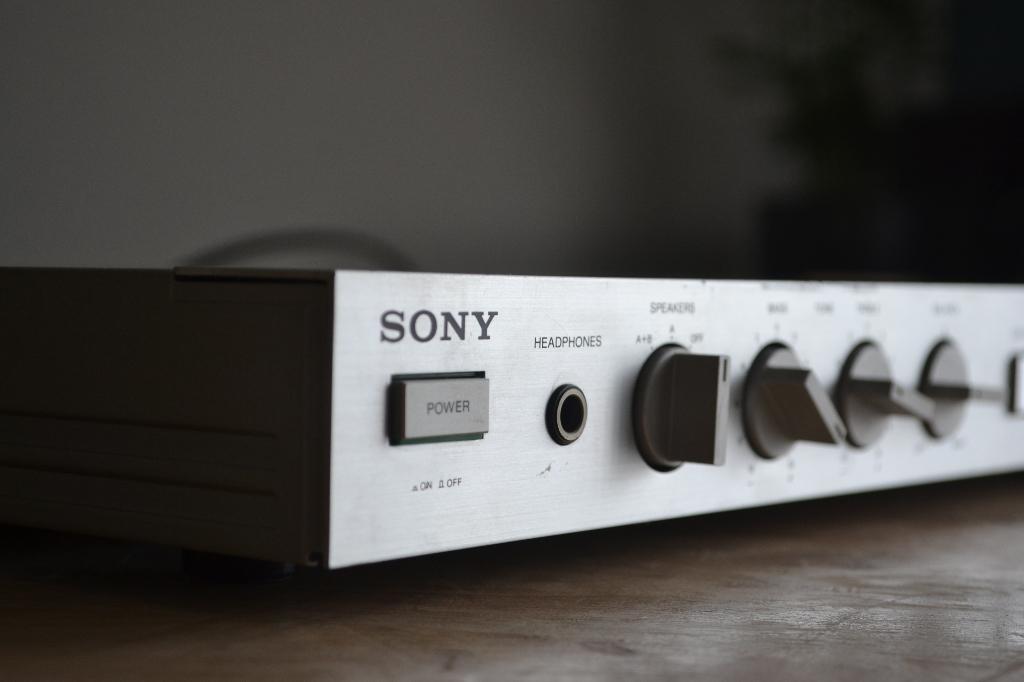 Sony Versterker TA-AX2 stereo vintage 2x25W, Gebruikt, Ophalen of Verzenden, Sony, Minder dan 60 watt