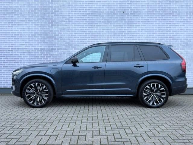 Volvo XC90 T8 Plug-in hybrid AWD Ultra Dark | Facelift | Tre, Auto's, Volvo, 12 maanden, Euro 6, 4 cilinders, Blauw