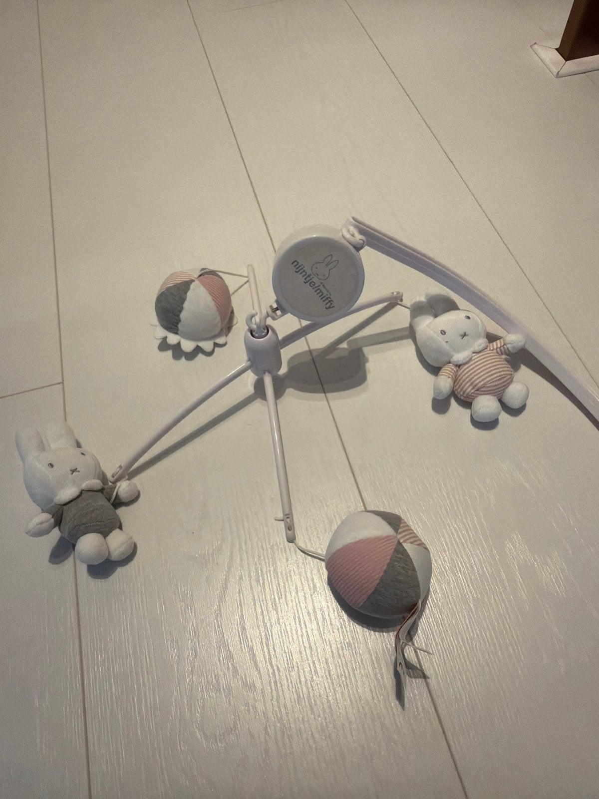 Nijntje Muziekmobiel voor babybedje, Ophalen, Zo goed als nieuw