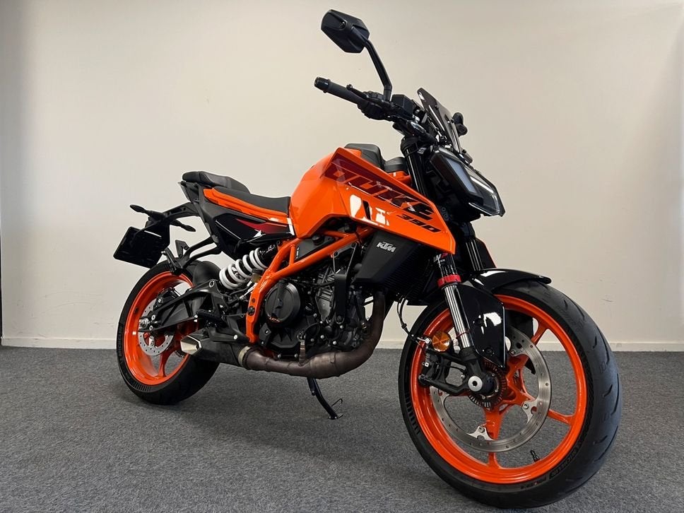 KTM 390 DUKE A2 | 2025 |, KTM, Bedrijf, Onbekend, 399 cc