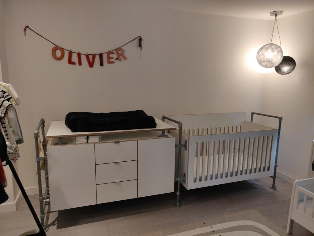 Babykamer set: Ledikant en commode met industriële look, Ophalen, Gebruikt, 70 tot 85 cm, 140 tot 160 cm