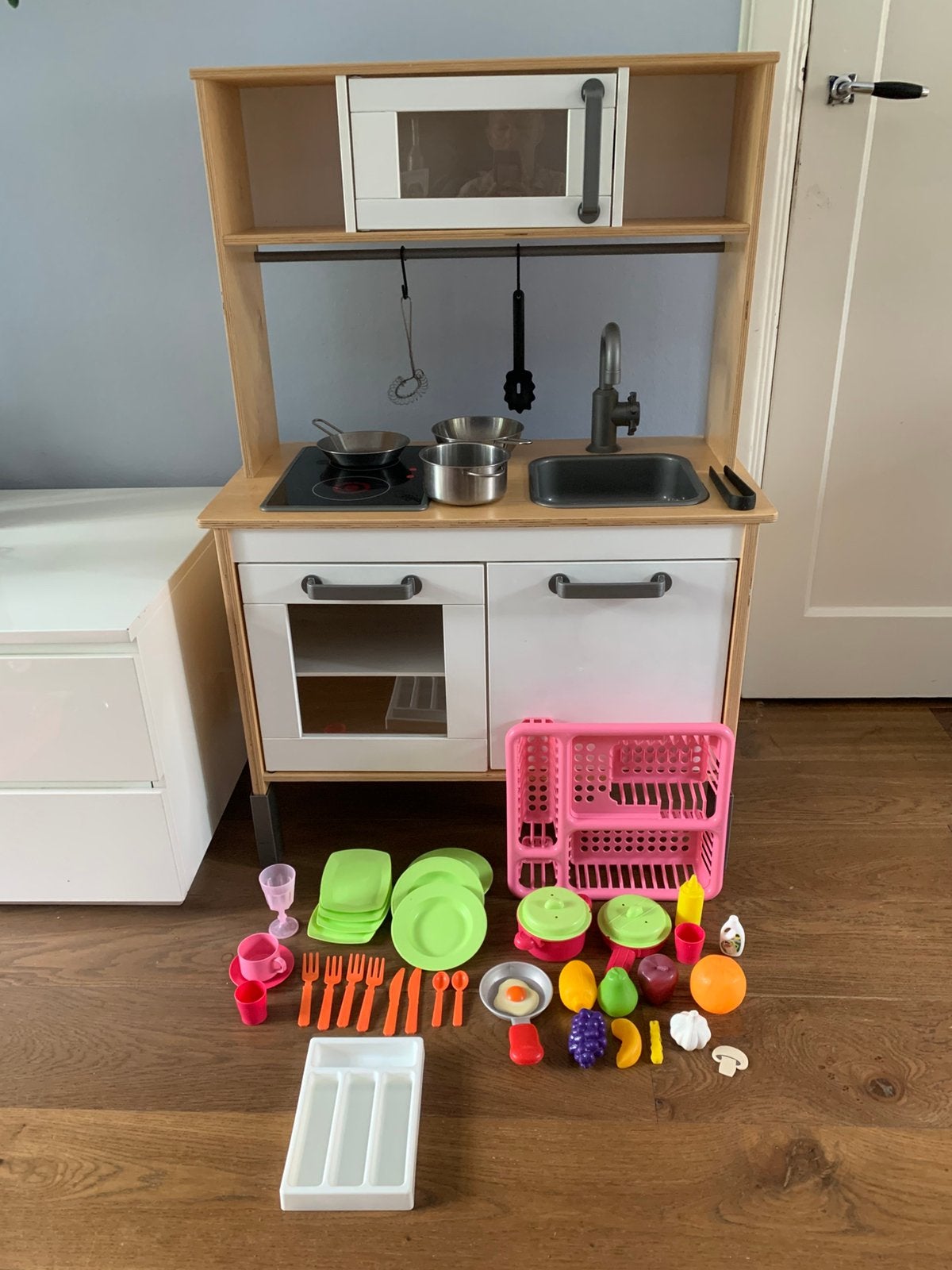 Keukentje van IKEA Duktig met accessoires, Ophalen, Gebruikt, Hout, Speelkeuken