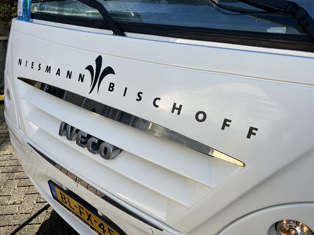 niesmann en Bischoff geen Fiat maar  Iveco 146pk, Buscamper of Camperbus, Niesmann+Bischoff, Ringverwarming, Gaslek-detector