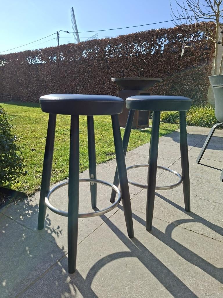 Carl Hansen & Søn CH58 barkruk, Ophalen, 60 tot 90 cm, Zo goed als nieuw, Leer