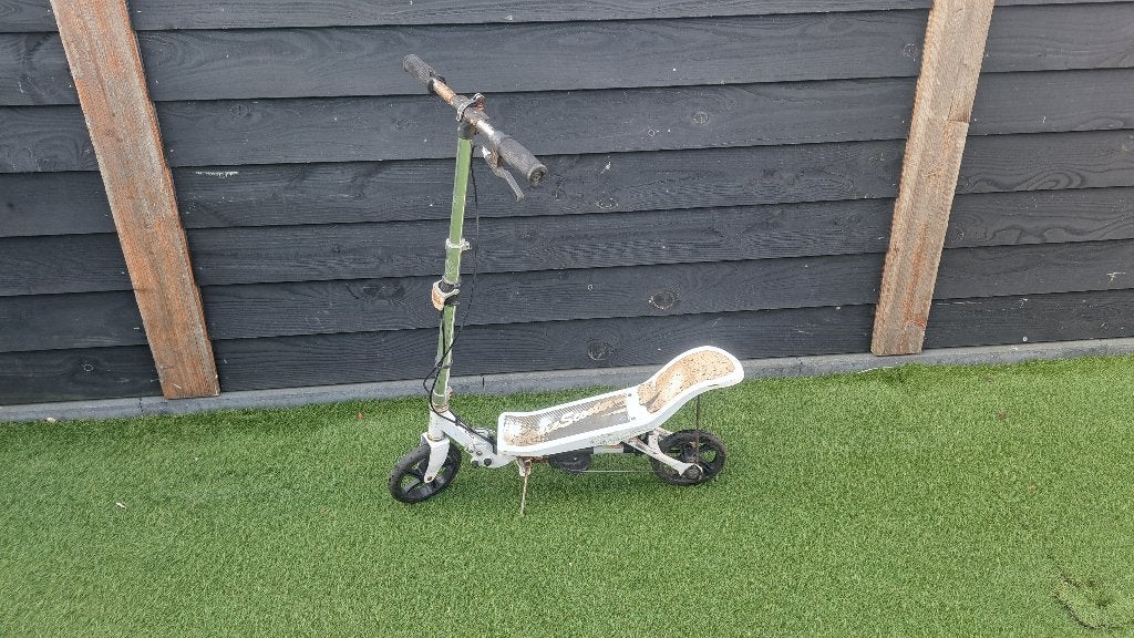 Space scooter, Fietsen en Brommers, Ophalen, Gebruikt, Overige typen