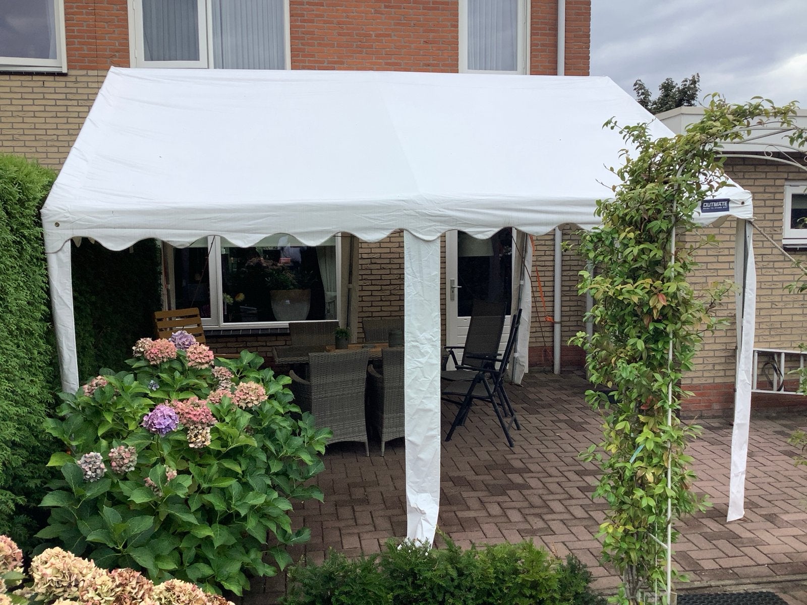 Witte Partytent (4 x 4 meter) polyester dakdoek, Ophalen, Gebruikt, Partytent, 4 tot 6 meter