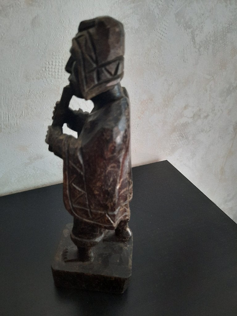 Beeld houtsnijwerk nepalees, Antiek en Kunst, Kunst | Beelden en Houtsnijwerken, Ophalen of Verzenden, Hout, Houtsnijwerk, Man