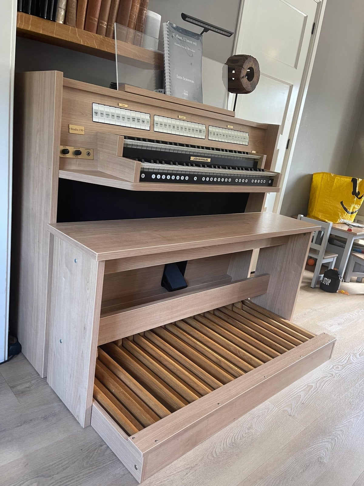 Johannus Studio 150, Muziek en Instrumenten, Orgels, Ophalen, Zo goed als nieuw, 2 klavieren, Orgel