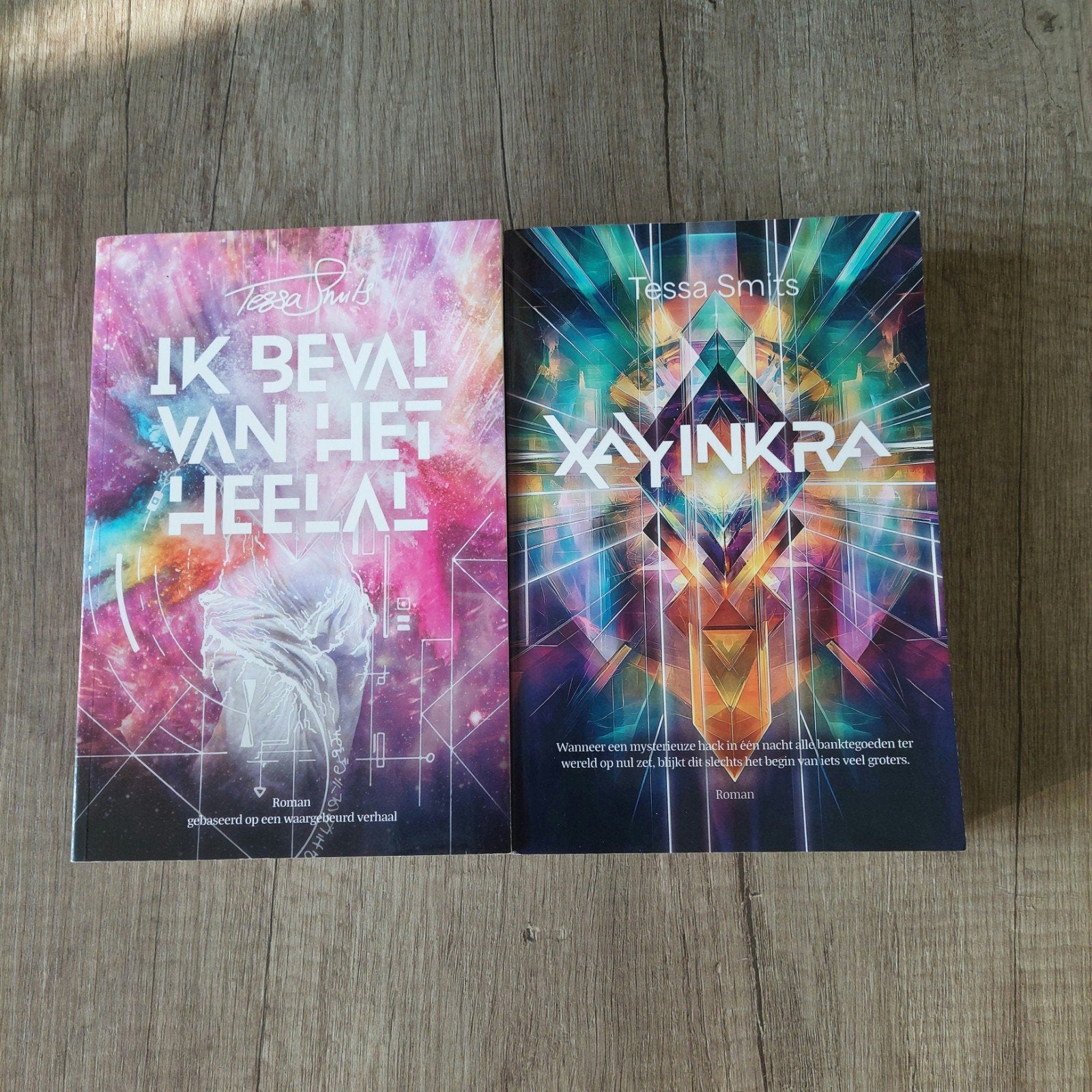 Ik Beval Van Het Heelal / Xayinkra  Tessa Smits, Ophalen of Verzenden, Zo goed als nieuw, Tessa Smits