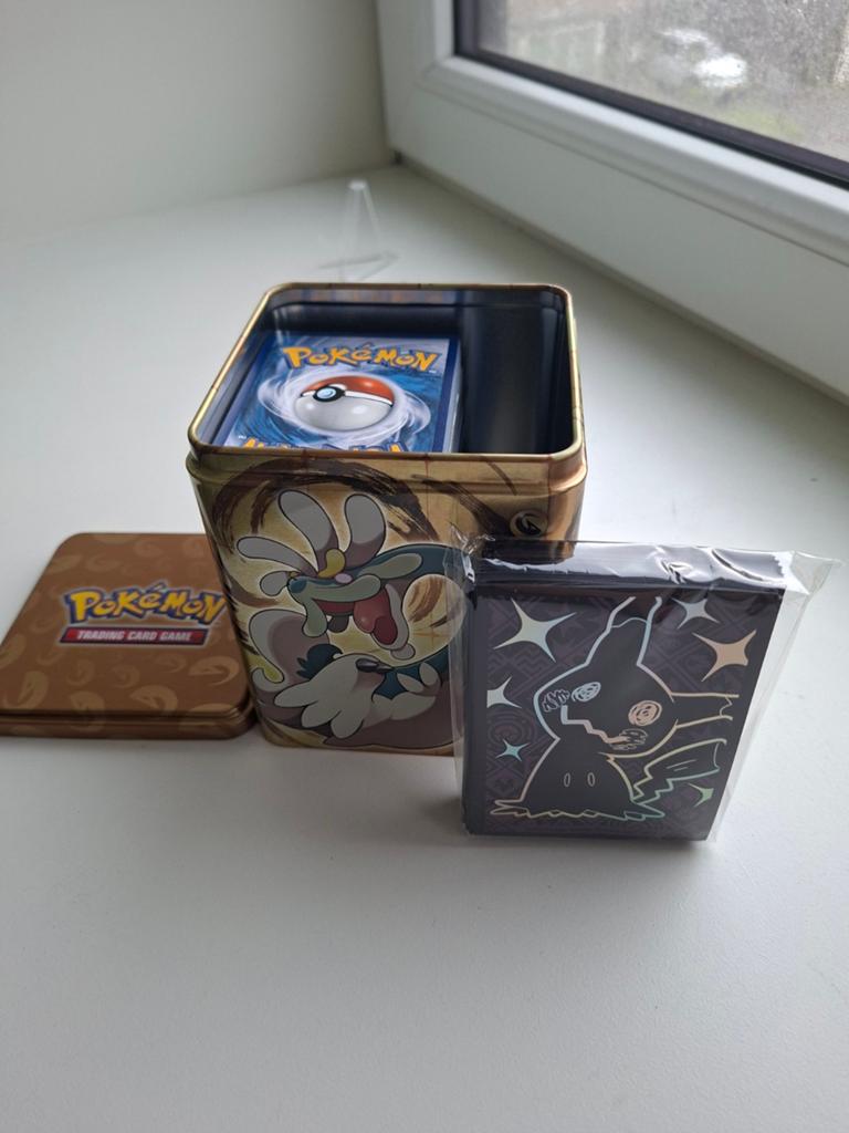 300 bulk kaarten Holo Reverse en normal inc sleeves en tin, Ophalen of Verzenden, Zo goed als nieuw, Meerdere kaarten
