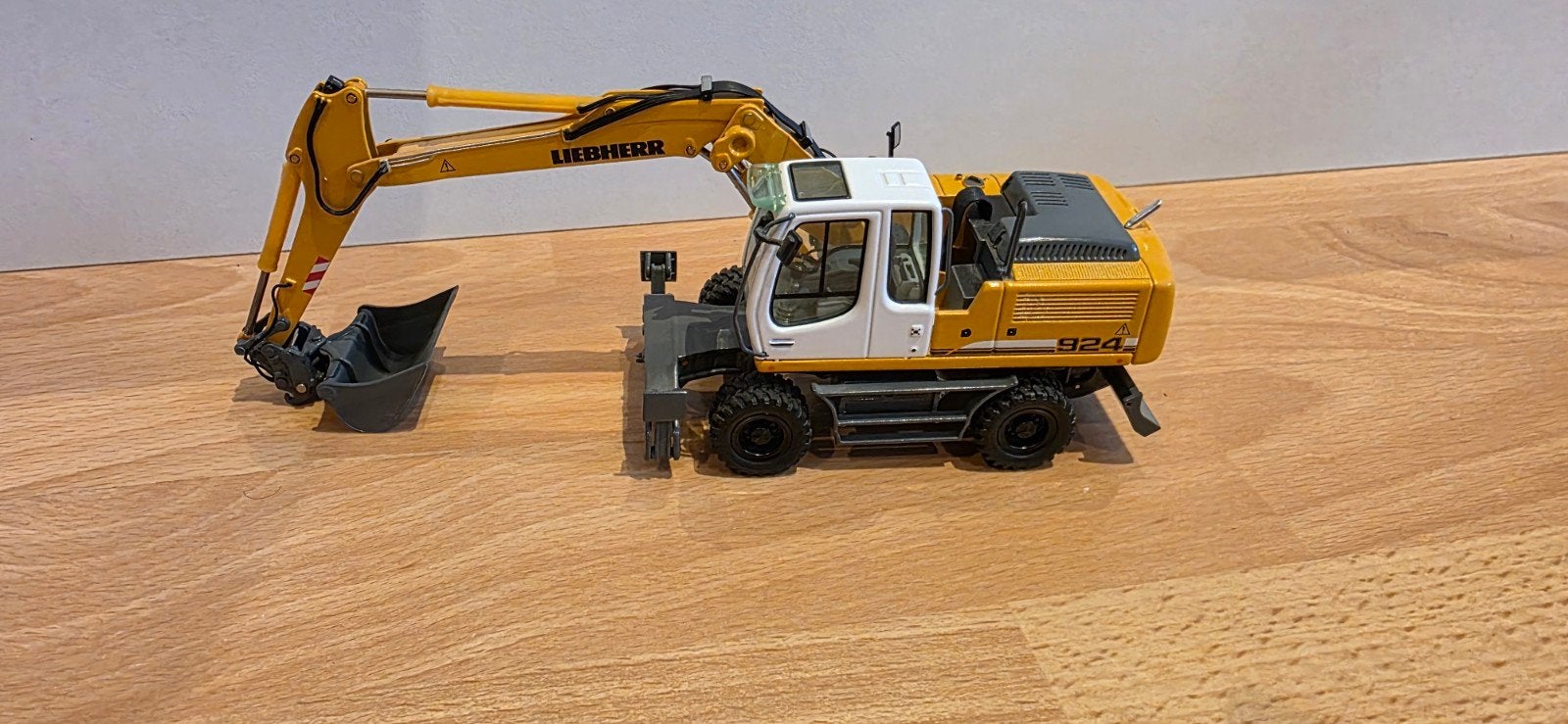 Liebherr A924, Ophalen of Verzenden, Zo goed als nieuw, Hijskraan, Tractor of Landbouw, NZG