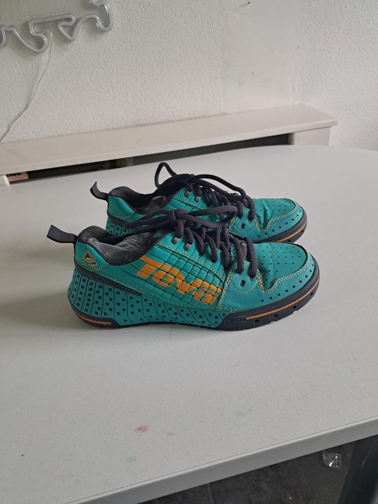 Teva waterschoenen maat 42, Overige typen, Ophalen of Verzenden, Zo goed als nieuw, Teva