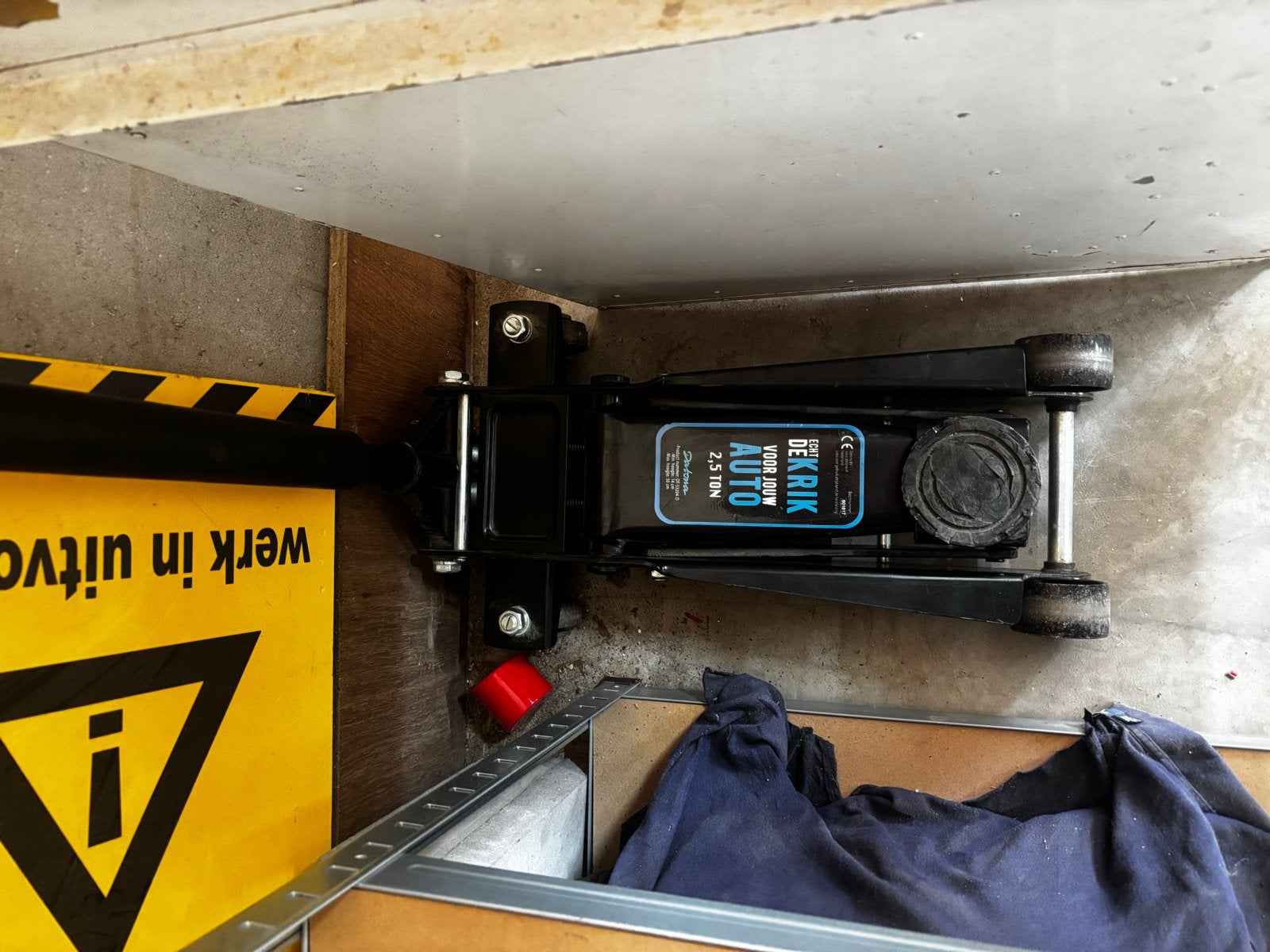 Datona hydraulische Garagekrik 2.5 Ton - Zo goed als nieuw, Ophalen, Zo goed als nieuw, Hydraulisch, Garagekrik