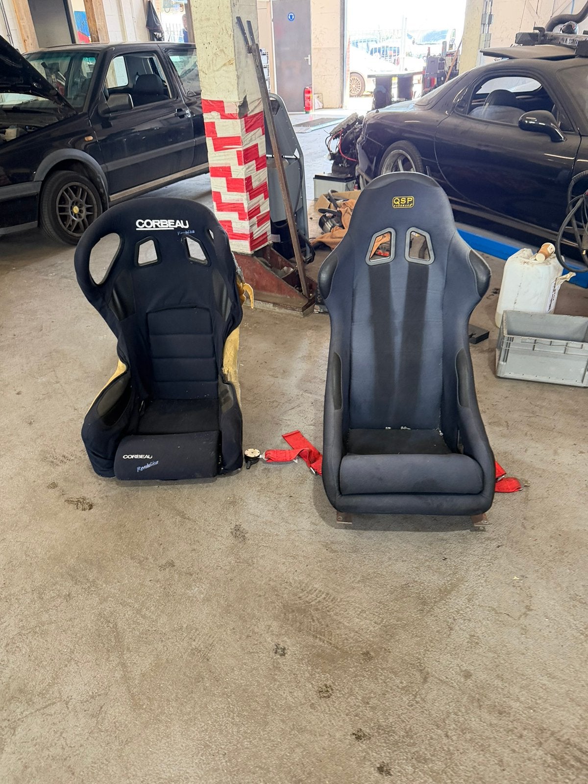 2 kuipstoelen race auto circuit auto qsp corbeau, Auto diversen, Ophalen, Zo goed als nieuw
