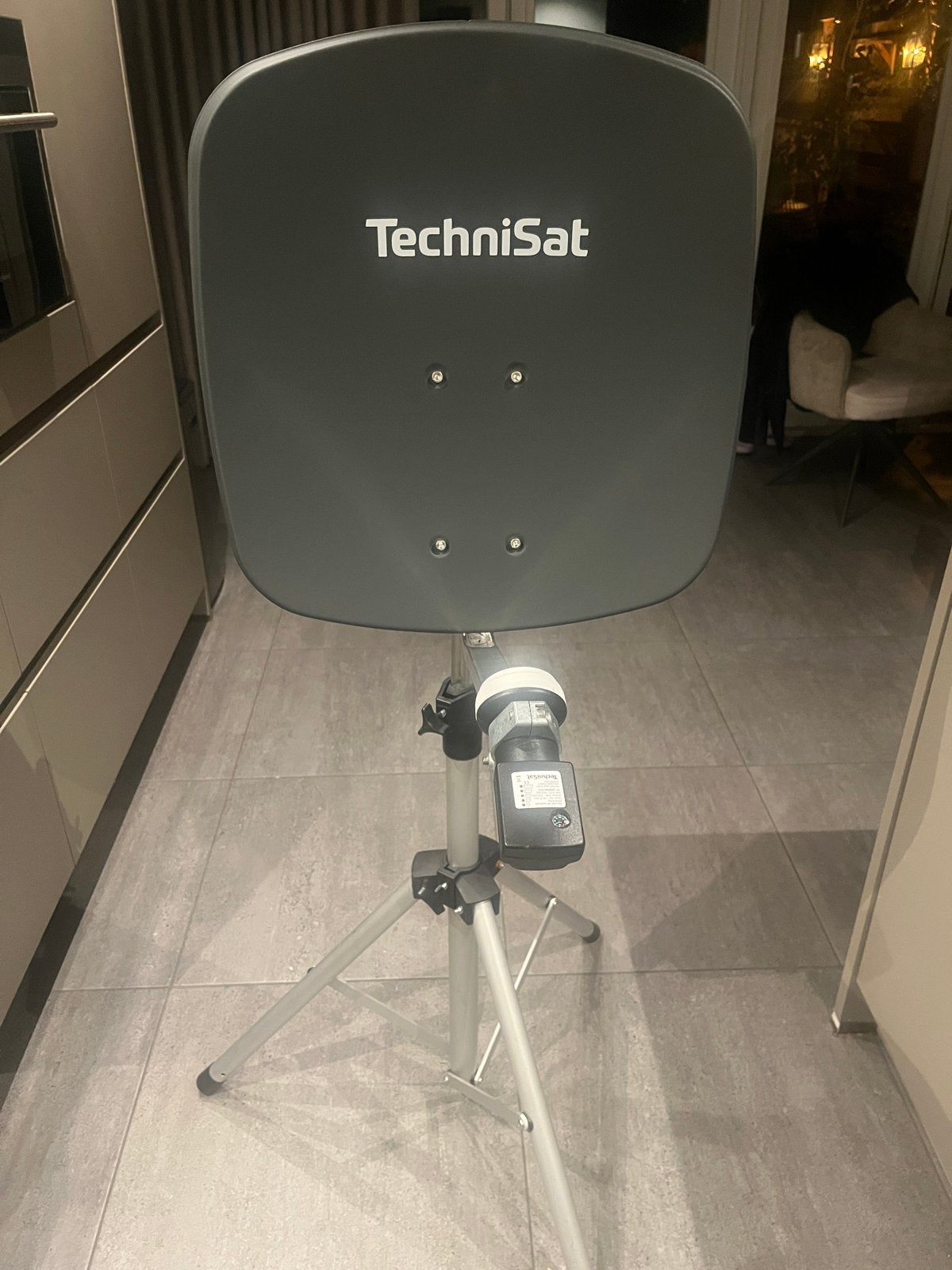 TechniSat Digidish 45 Satellietantenne met Statief en LNB, Audio, Tv en Foto, Ophalen, Gebruikt, (Schotel)antenne, Overige merken