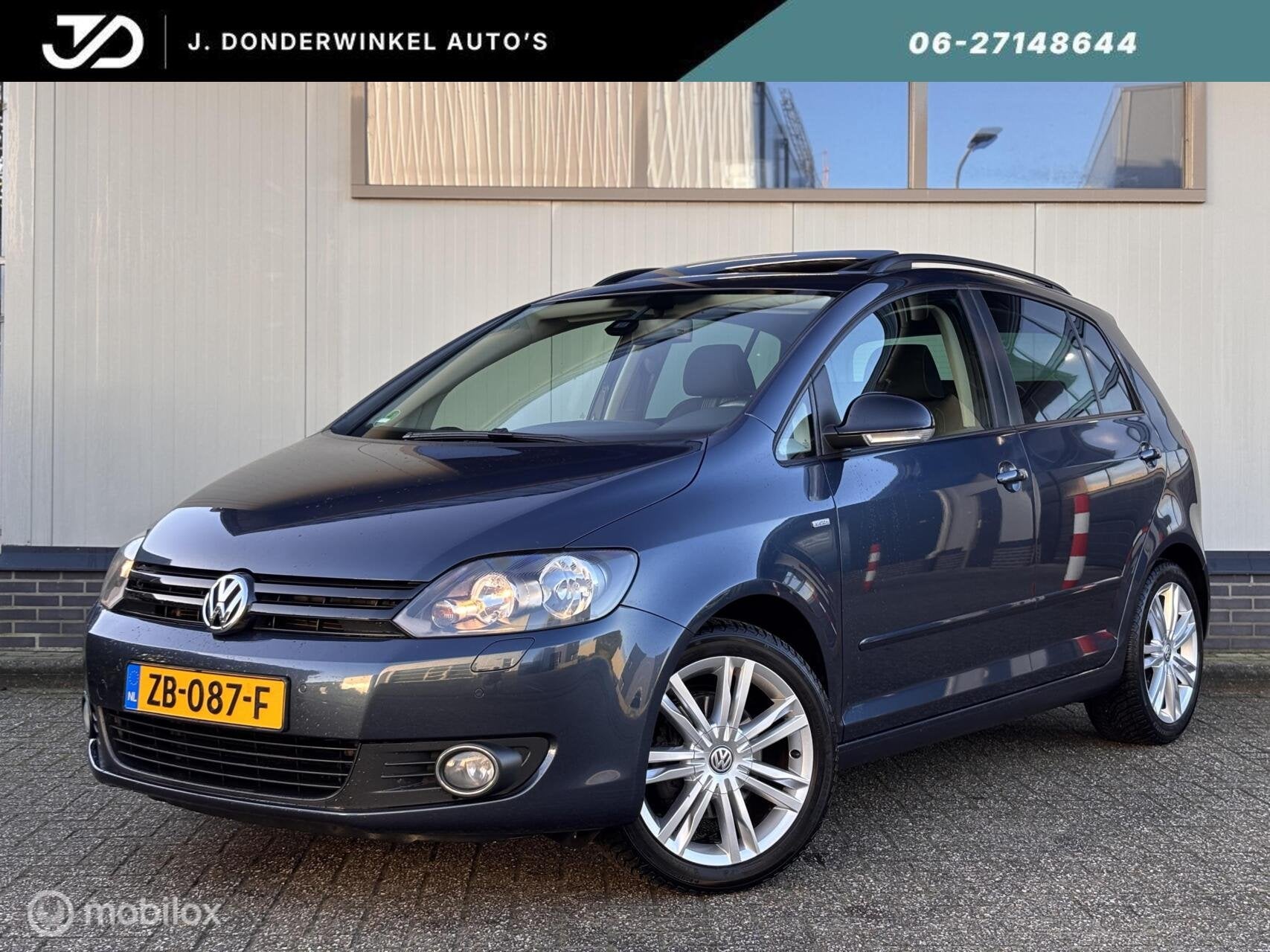 Volkswagen Golf Plus 1.4 TSI AUTOMAAT Trekhaak Navi pano dak, Auto's, Gebruikt, Zwart, Blauw, Leder en Stof