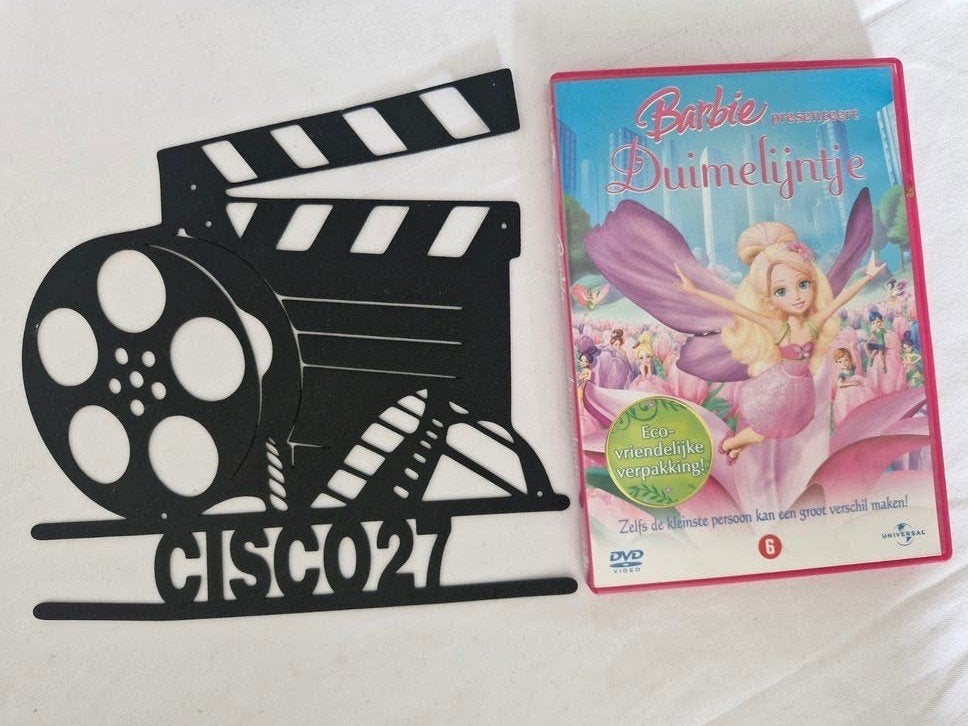 Barbie presenteert Duimelijntje, Tekenfilm, Amerikaans, Ophalen of Verzenden, Zo goed als nieuw