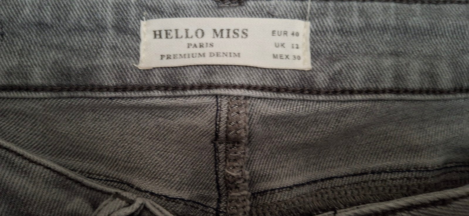 Grijze jeans van Hello Miss, maat W30-W32 (confectie 38/40), Hello Miss, Ophalen of Verzenden, W30 - W32 (confectie 38/40), Grijs
