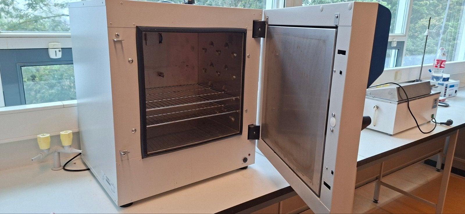 Gratis VWR DRY-LINE DL 53 Droogoven DEFECT, Ophalen, 50 tot 55 cm, Overige merken, Oven