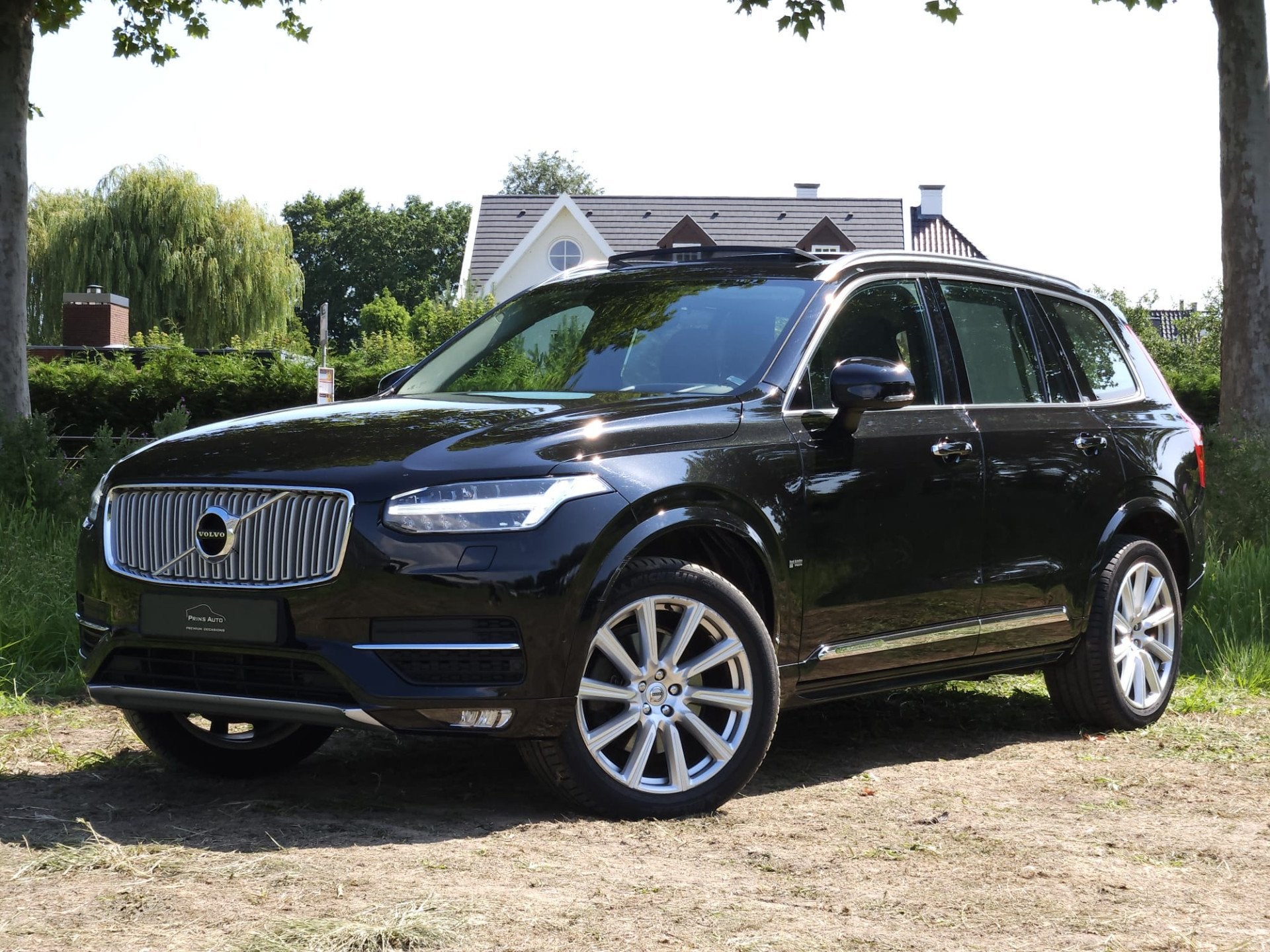 Volvo XC90 2.0 D4 Inscription |DEALER ONDERHOUDEN|PANO|STOEL, 1969 cc, 7 stoelen, Zwart, Bedrijf