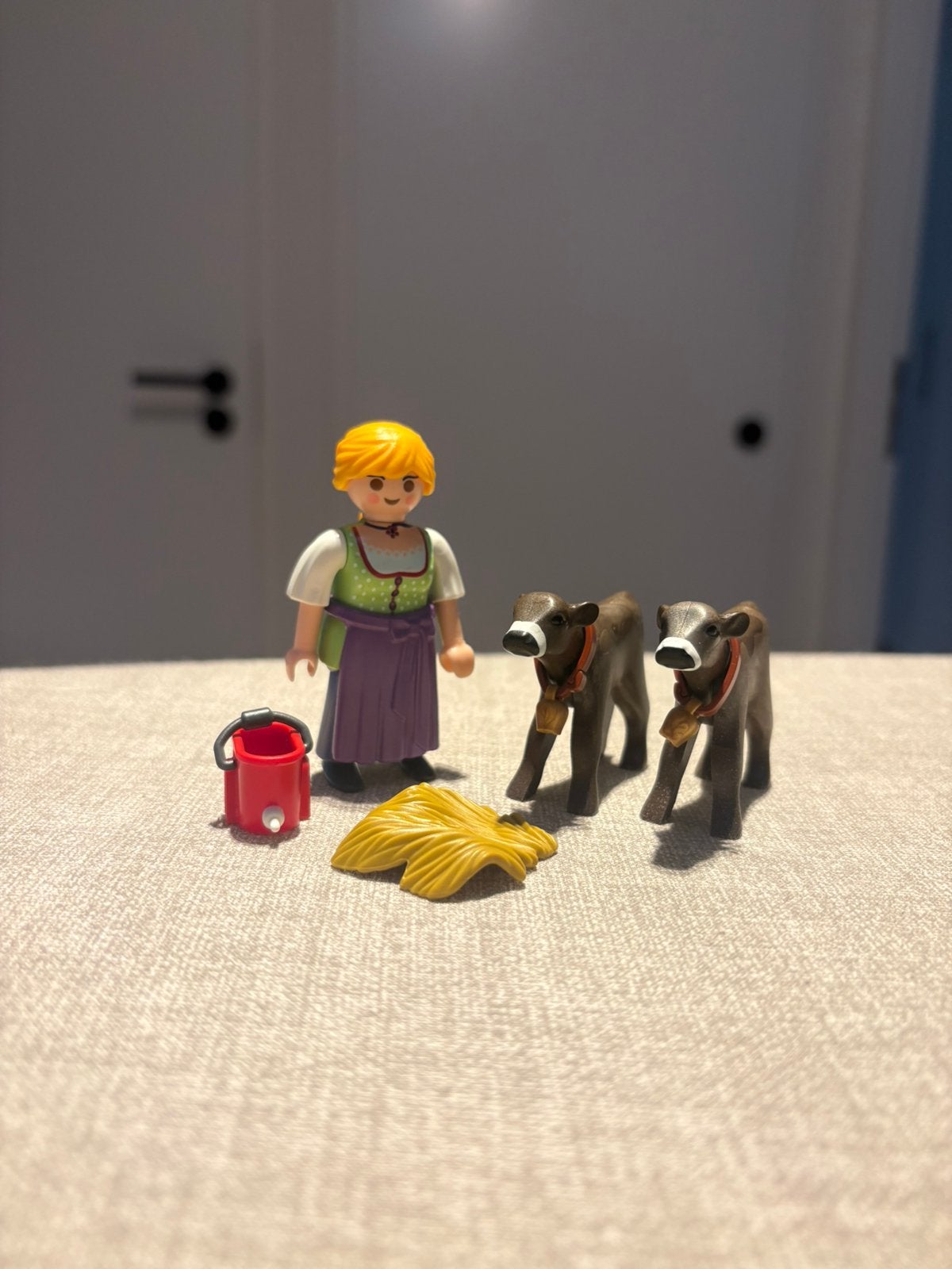 Playmobil 4778 - Boerin met kalfjes, Complete set, Ophalen of Verzenden, Zo goed als nieuw, Country