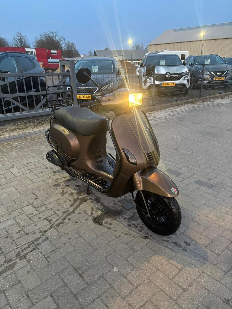 La Souris S 2022 Geel Kenteken, Ophalen, Zo goed als nieuw, Overige merken
