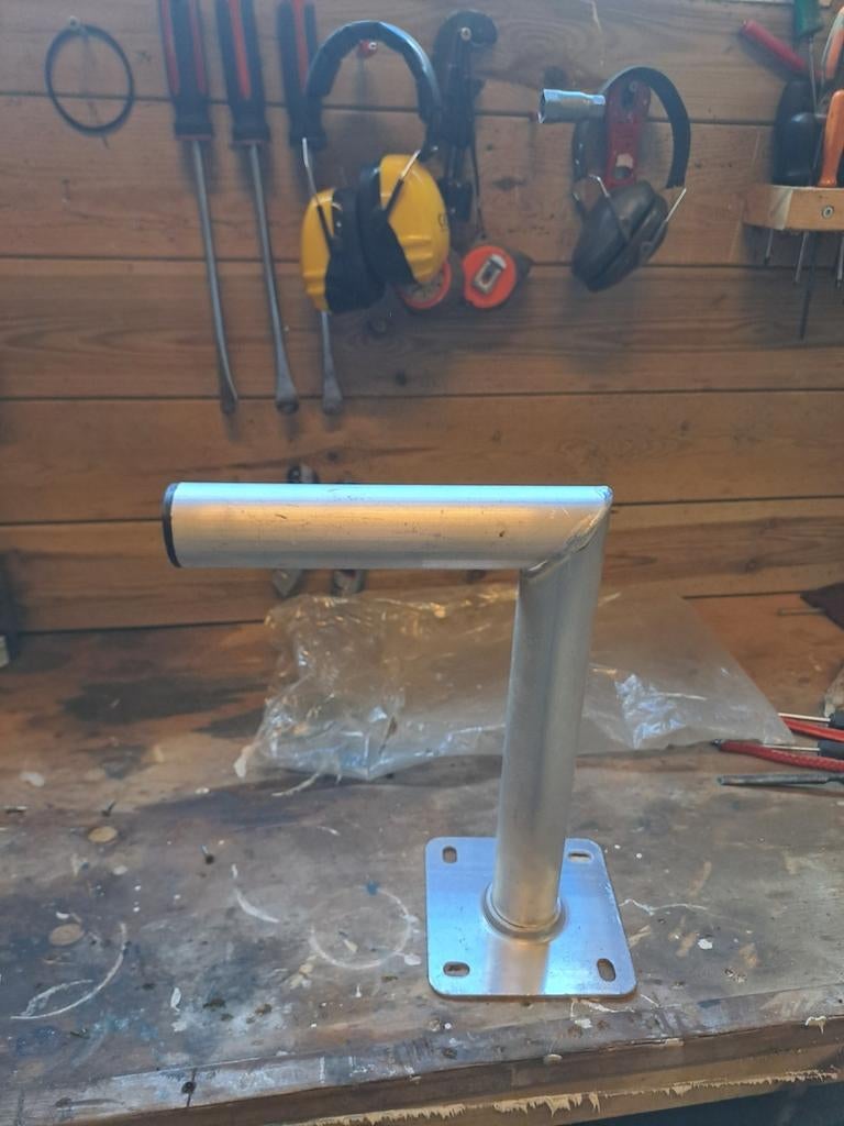 Aluminium muurbeugel schotelantenne, Ophalen of Verzenden, Nieuw