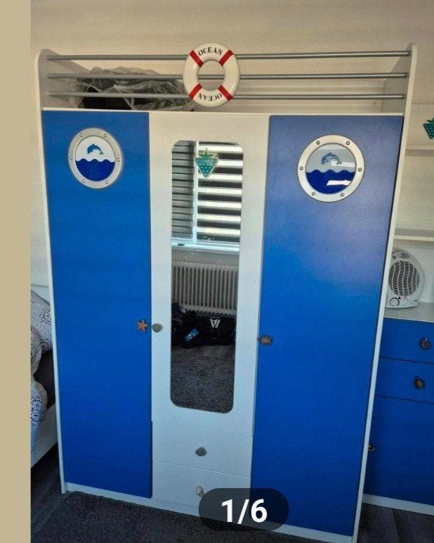 kleding kast en breau met boekenkast, Ophalen, Gebruikt