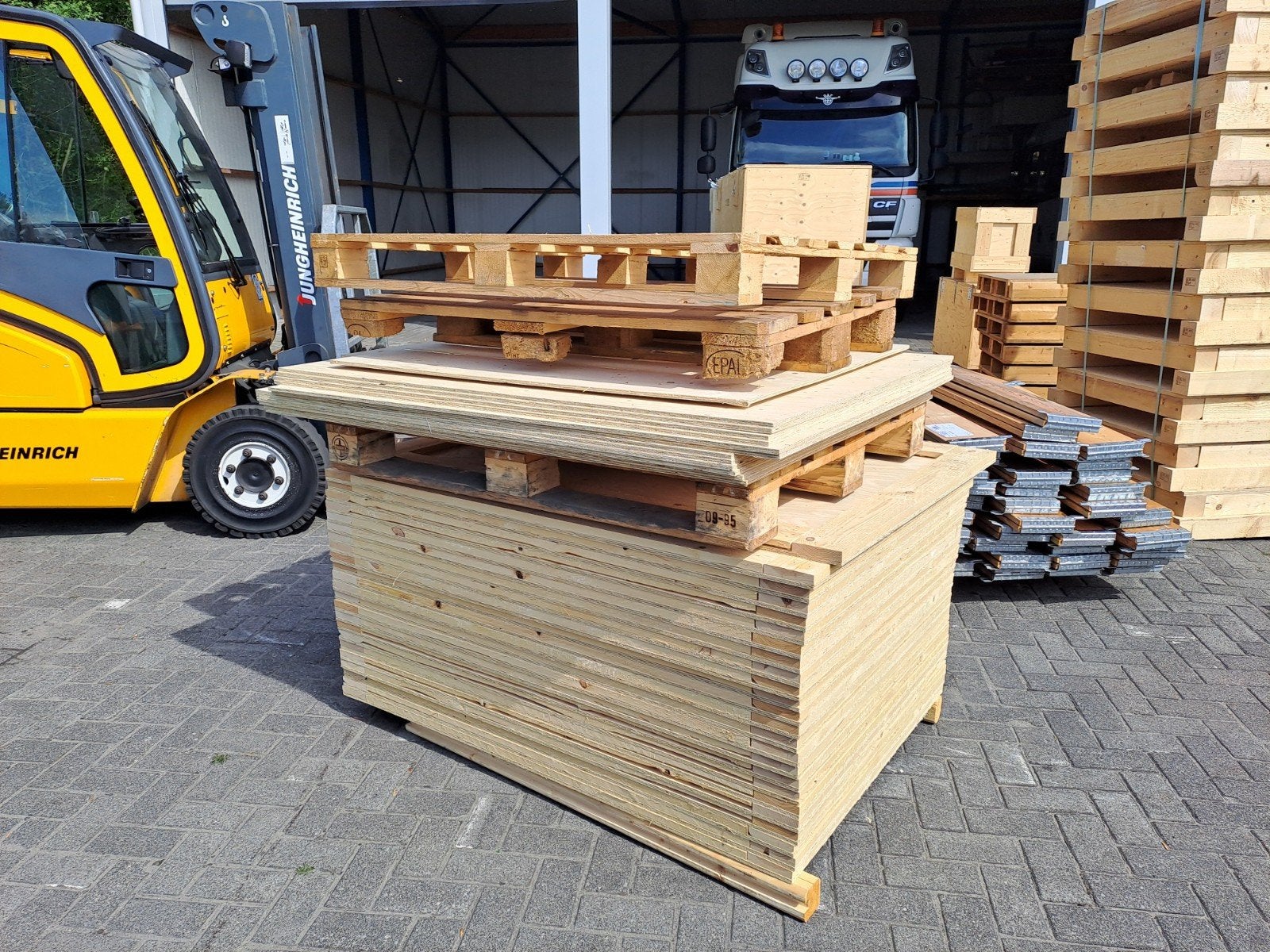 34 opzetranden 8 kisten 25 pallets 50 platen, Ophalen, Gebruikt, 100 cm of meer, Opvouwbaar