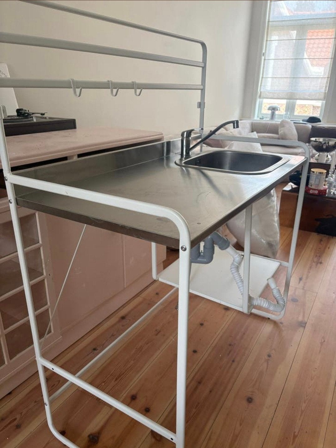 IKEA SUNNERSTA Kitchenette met spoelbak en kraan. Noodkeuken, Ophalen, Wit, Enkelwandige keuken