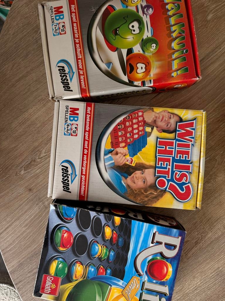 3 Reisspellen: Wie is het?, Valkuil! en Rollit Travel, Ophalen of Verzenden, Gebruikt, Reisspel