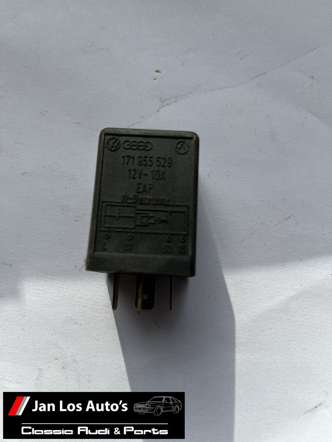 Relais wisser Audi VW 171955529, Gebruikt, -, -, Ophalen of Verzenden