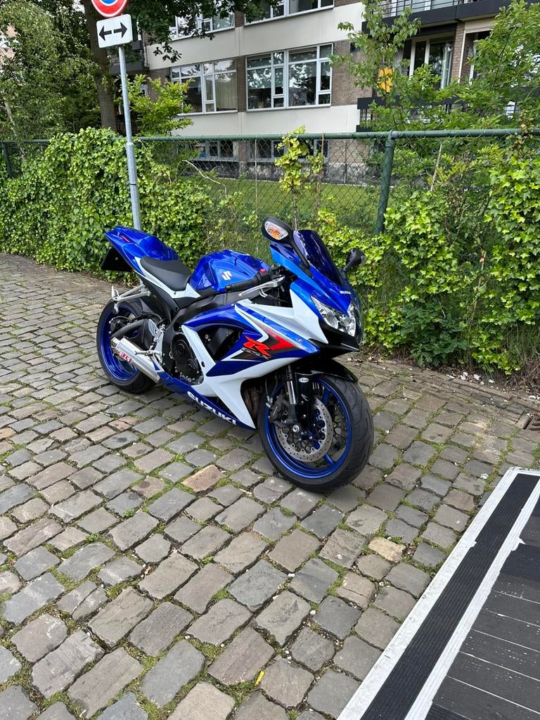 SUZUKI GSXR 750, 750 cc, 4 cilinders, Motorrijbewijs A, Gebruikt