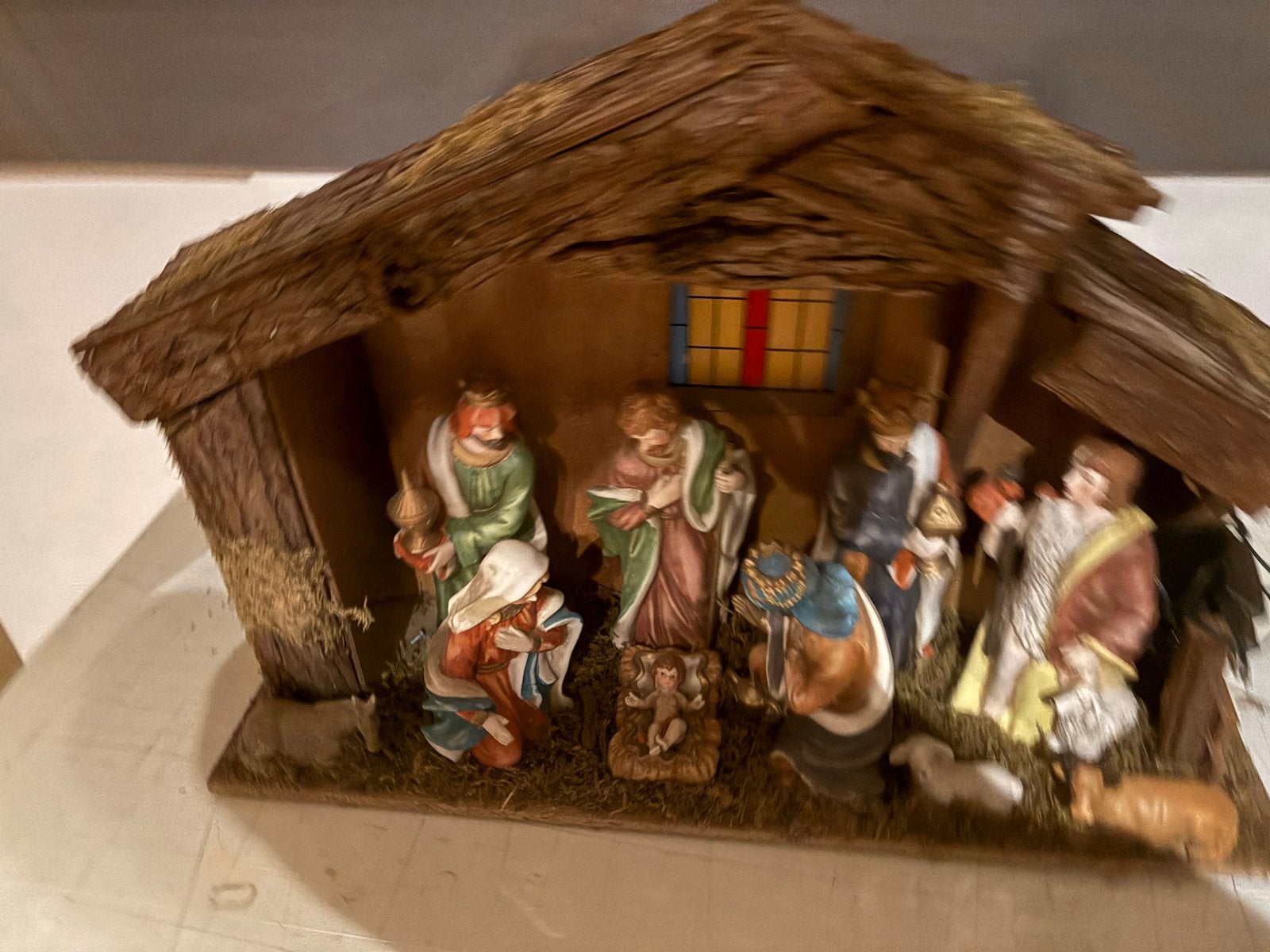 Oude kerstel met mooie  beelden, Ophalen