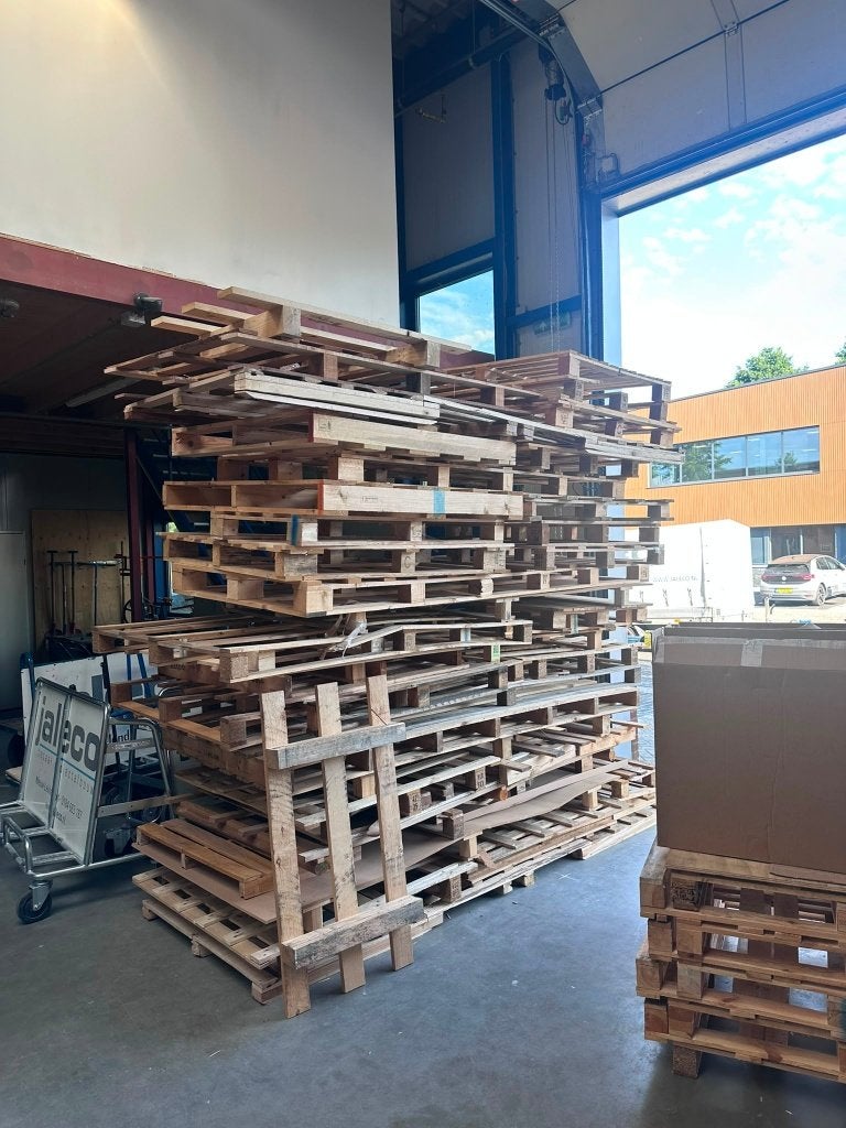 Diverse pallets gratis af te halen!, Ophalen, Gebruikt, Steigerhout, 50 mm of meer