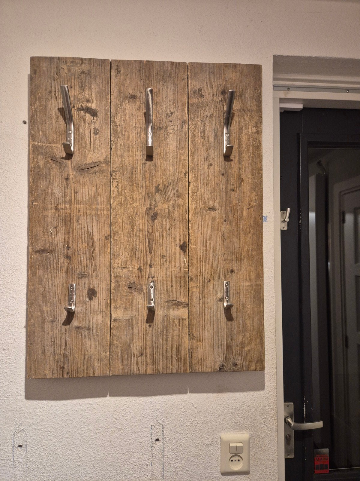 Robuuste houten wandkapstok met 6 haken, Gebruikt, 100 tot 150 cm, Hout, Ophalen