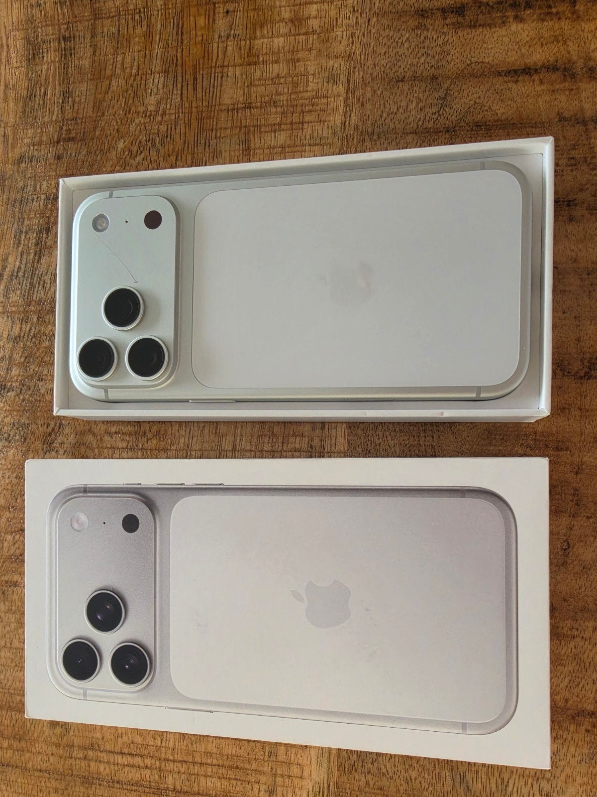 Nieuwe iPhone 17 Pro Max 256GB Zilver, 3 maanden gebruik, Telecommunicatie, 256 GB, Nieuw, Ophalen of Verzenden, Zilver