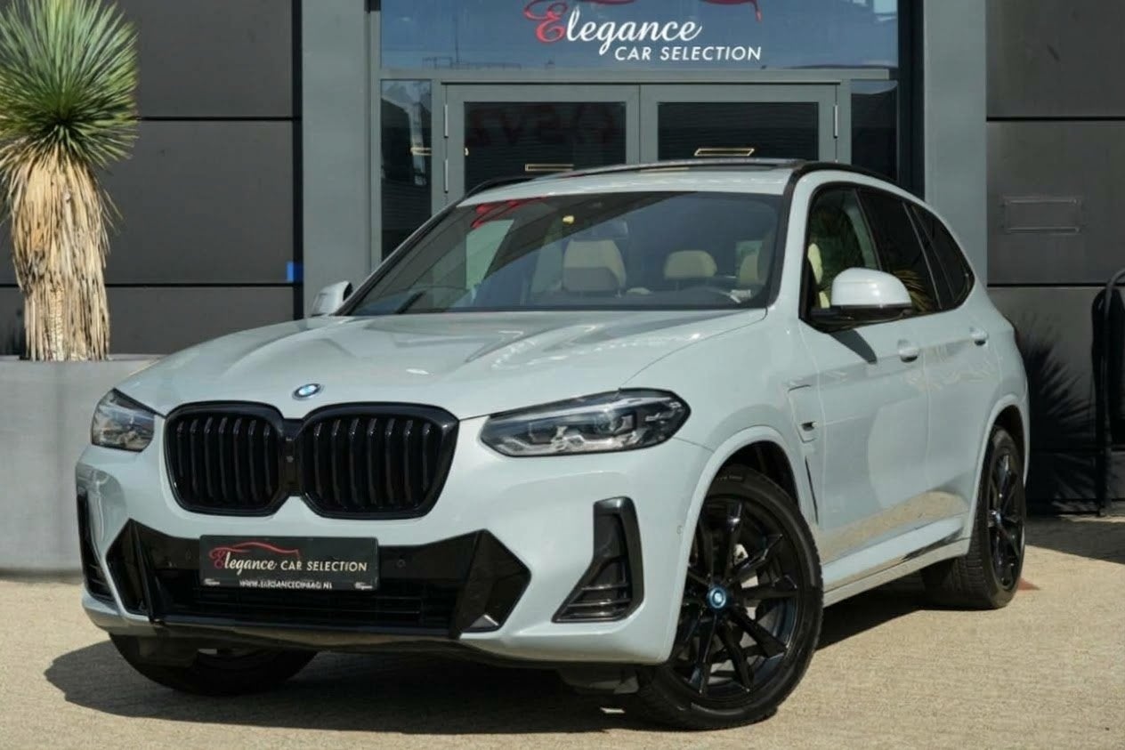 BMW X3 xDrive30e M Sport High Executive | 292 PK | PHEV | PA, Auto's, 1998 cc, Gebruikt, Zwart, 1850 kg