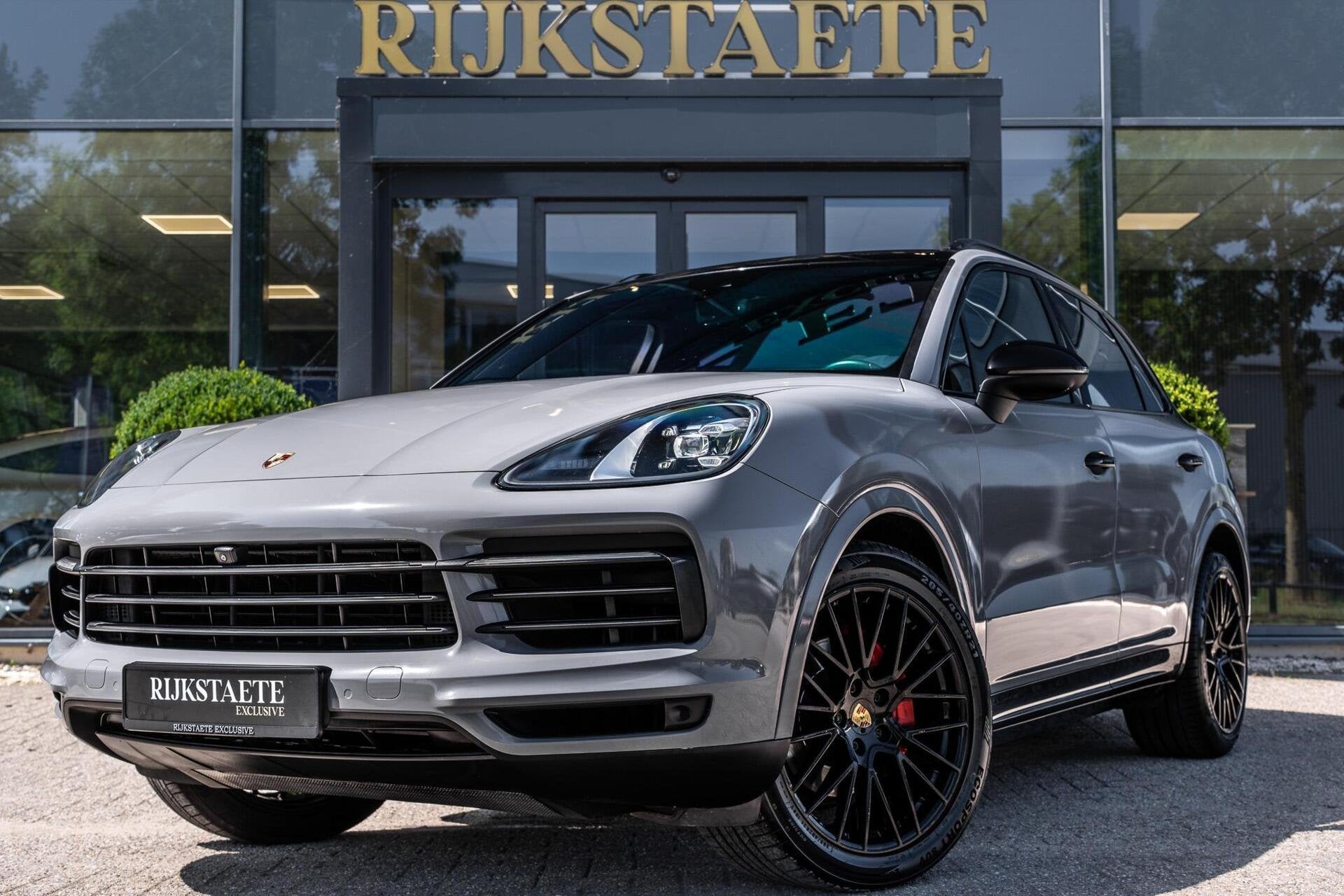 Porsche Cayenne 3.0|360 CAMERA|KEYLESS|SFEERV.|21''|BLACK, Automaat, Cayenne, Gebruikt, 2995 cc