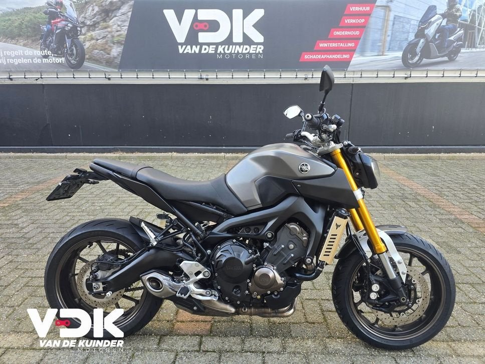 YAMAHA MT 09 ABS (bj 2015), Motoren, Motorrijbewijs A, Bedrijf, Meer dan 35 kW, YAMAHA