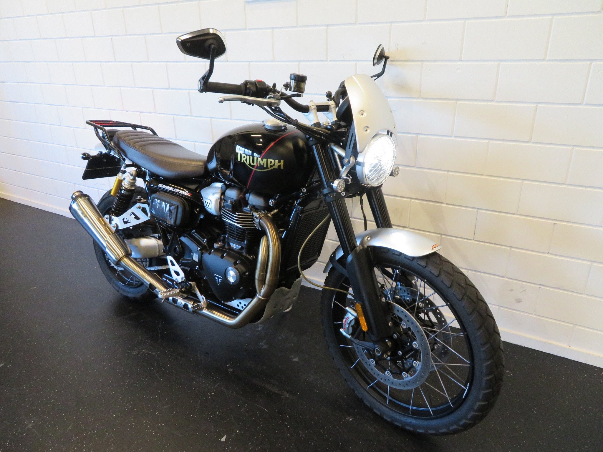 Triumph SCRAMBLER 1200 XC ZARD NIEUWSTAAT! (bj 2020), Motoren, Motoren | Triumph, Bedrijf, Naked bike