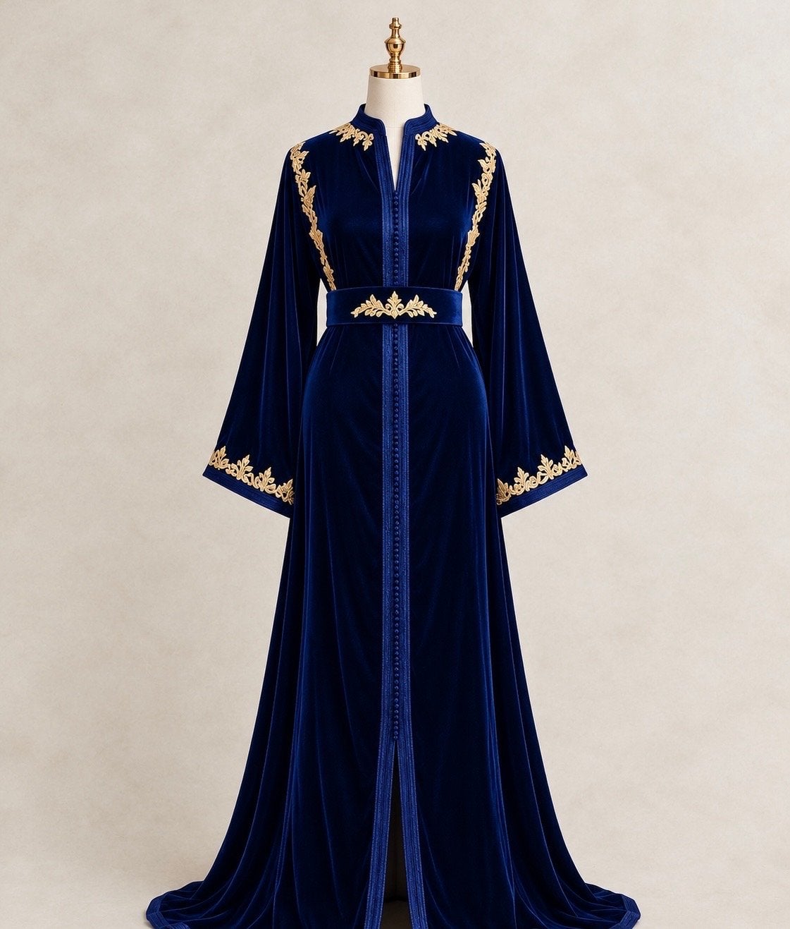 Luxe fluwelen kaftan met gouden borduursels, Maat 38/40 (M), Blauw, Nieuw, Ophalen of Verzenden