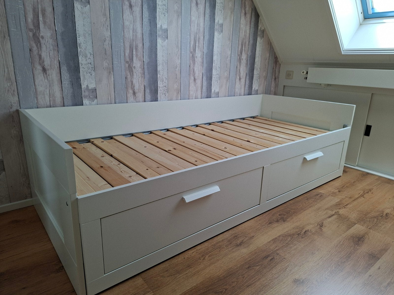 IKEA bed Brimnes uitklapbaar 2 lades, Ophalen, Gebruikt, Eenpersoons, Wit